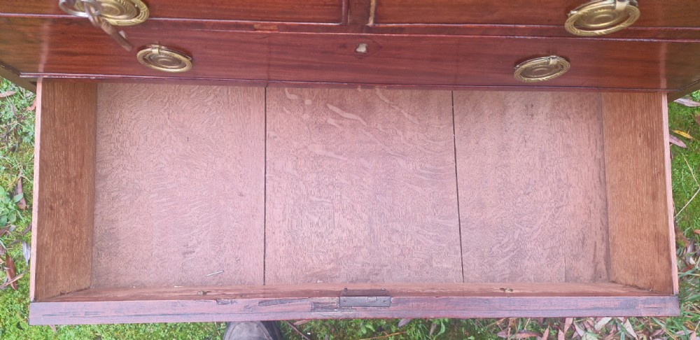 Small mid 18th century mahogany chest of drawers.  View VI
