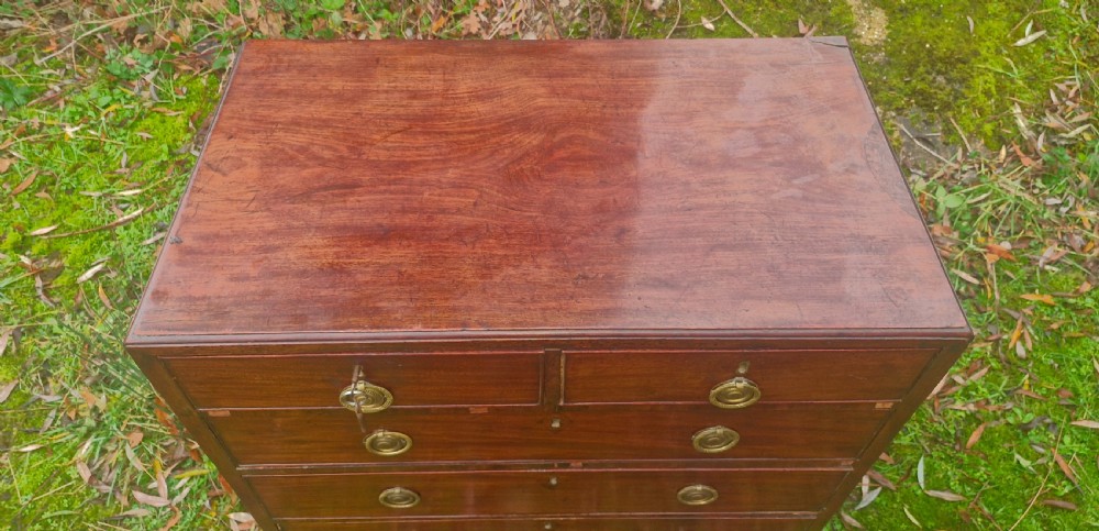 Small mid 18th century mahogany chest of drawers.  View VIII