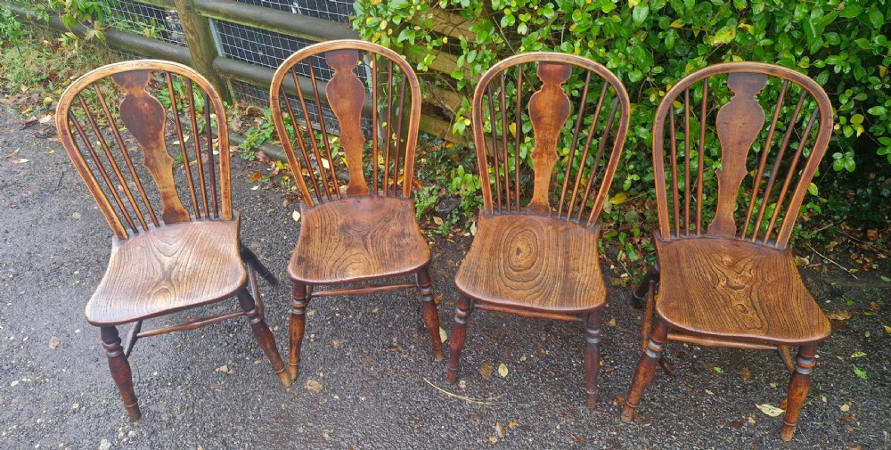 Good set of 4 original Thames Valley Windsor chairs. View V