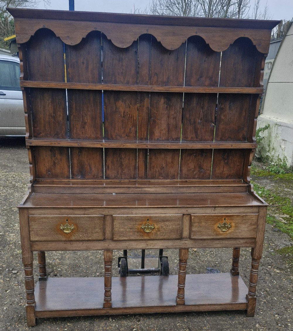 Regency oak pot board cottage Welsh dresser. 