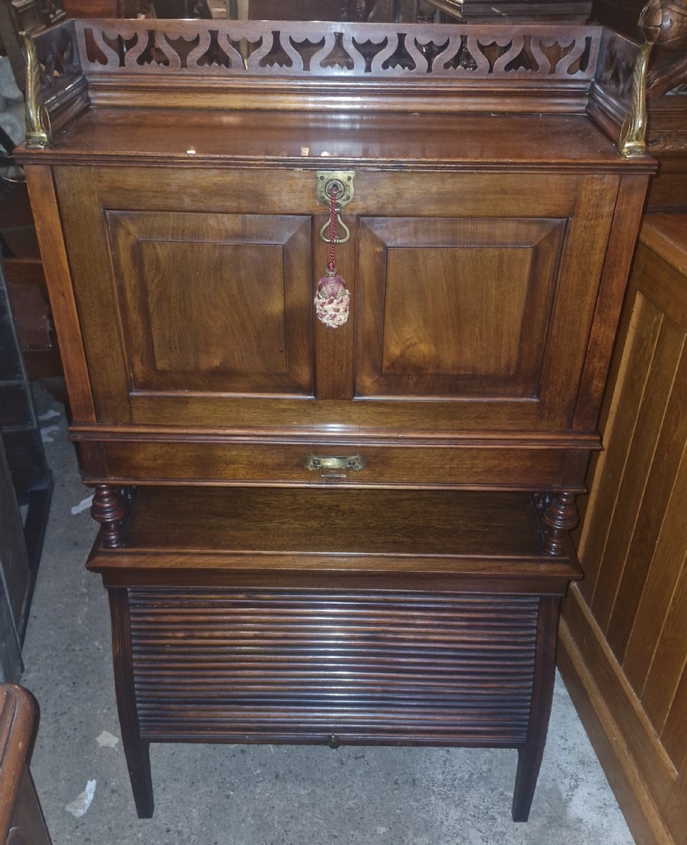 Late Victorian walnut writing cabinet in the manner of Shoolbred.