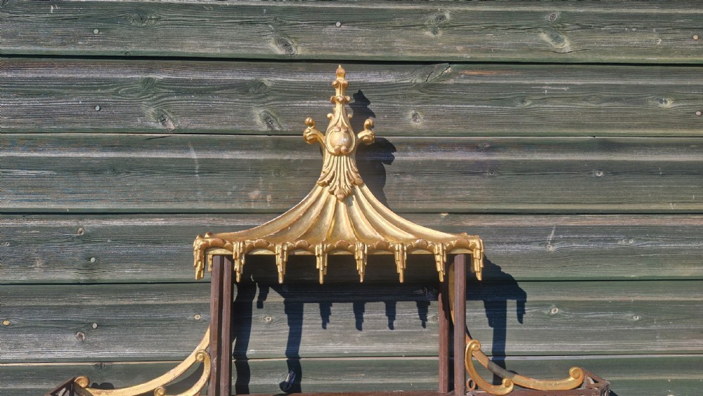 Carved and gilded Chinese Chippendale style wall shelf View IX