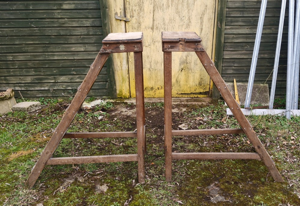 Pair of Edwardian oak library steps - missing the poles.  View XII