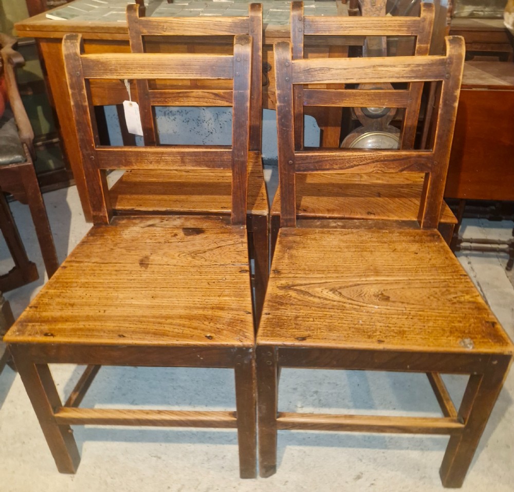 Set of 4 Welsh farmhouse kitchen dining chairs. 