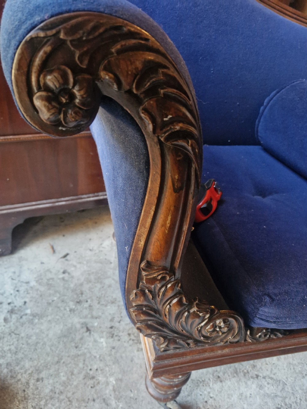 Regency rosewood chaise longue.  View X