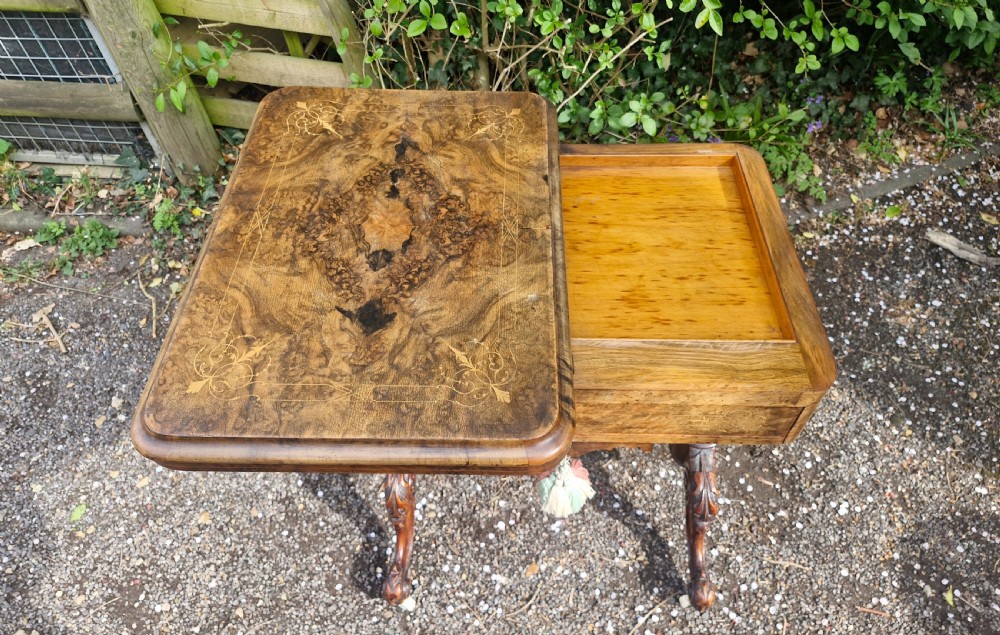 Mid Victorian walnut combined work and games table of good size. View III