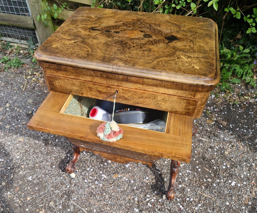 Mid Victorian walnut combined work and games table of good size. View V