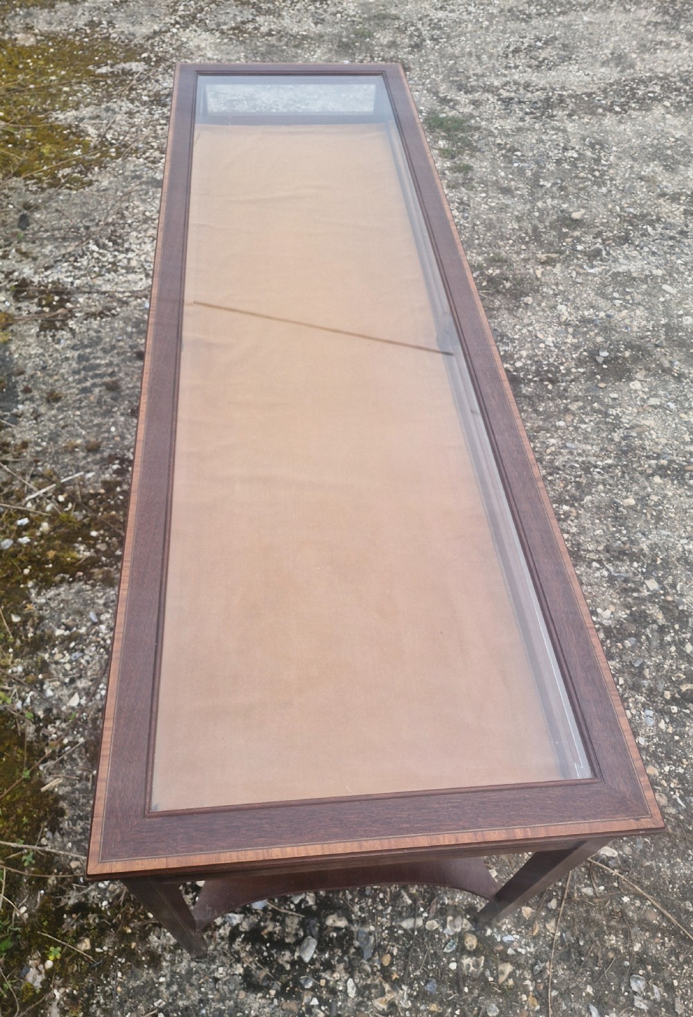 Inlaid mahogany double bijouterie display table. View XIII