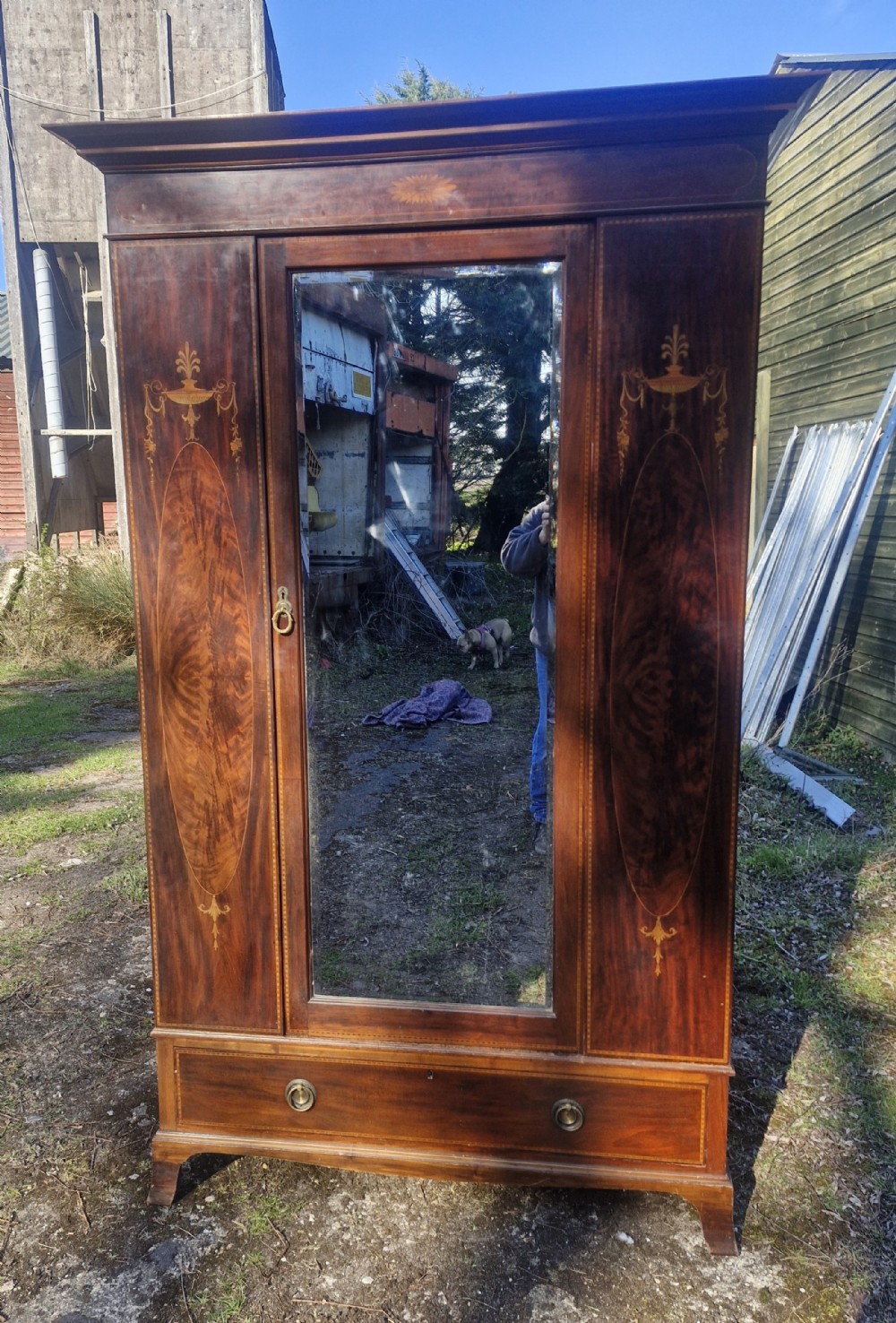 Edwardian inlaid mahogany mirror door wardrobe. 