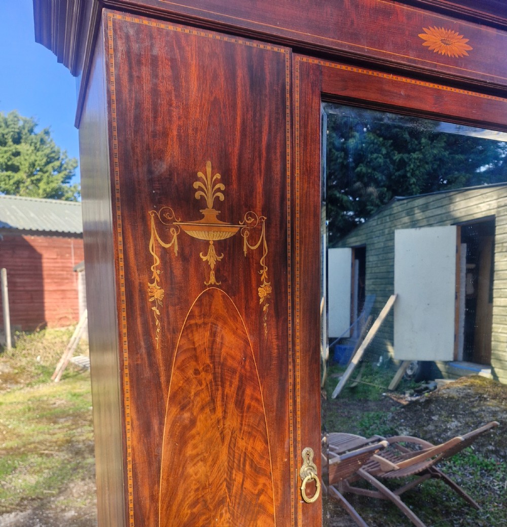 Edwardian inlaid mahogany mirror door wardrobe.  View VII