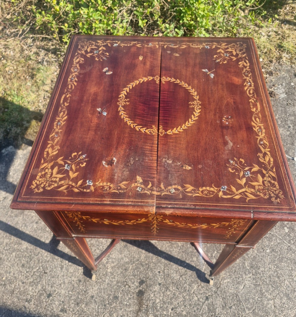 Edwardian inlaid mahogany surprise drinks table. View VIII