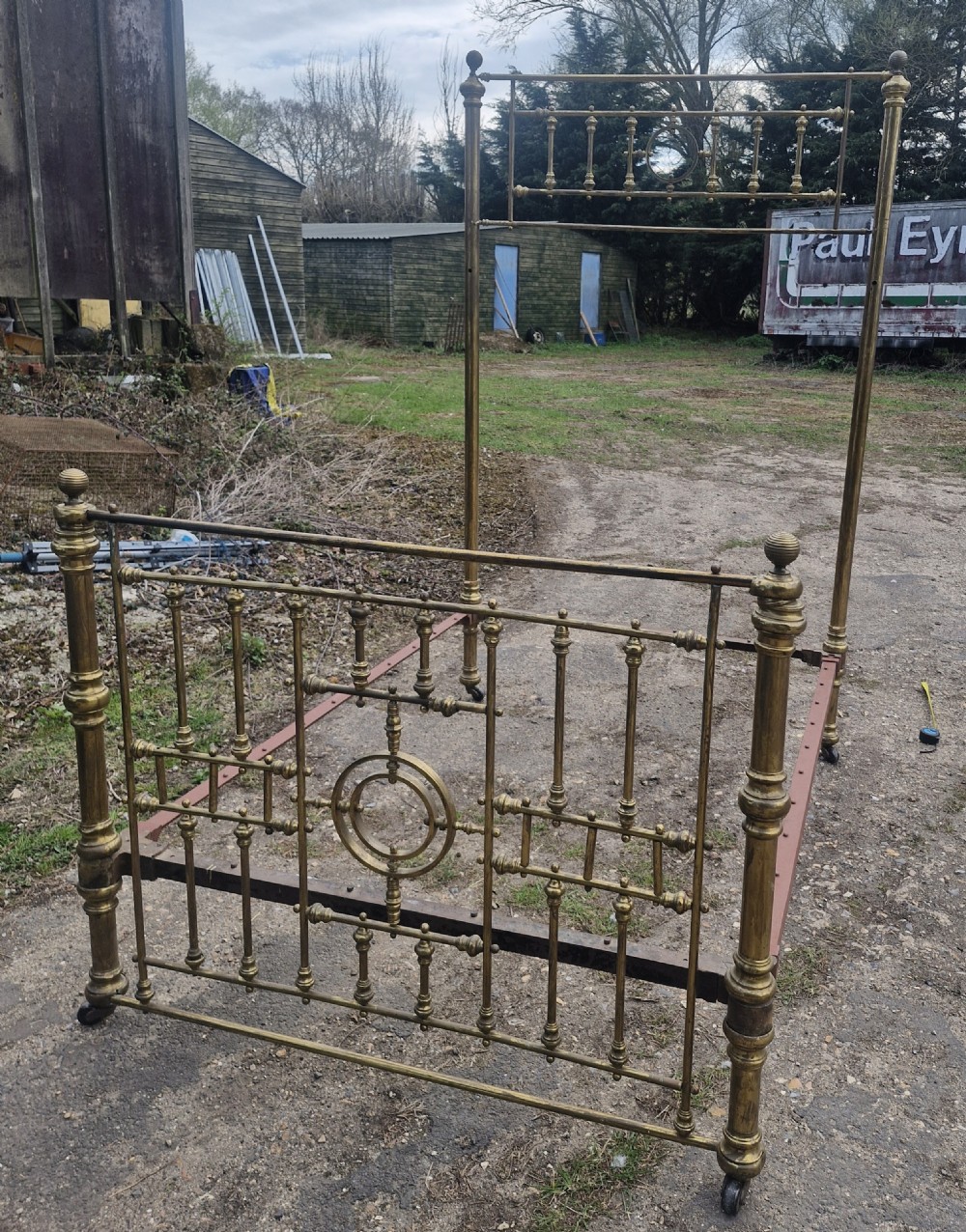 Victorian double brass bed frame and irons. View IV
