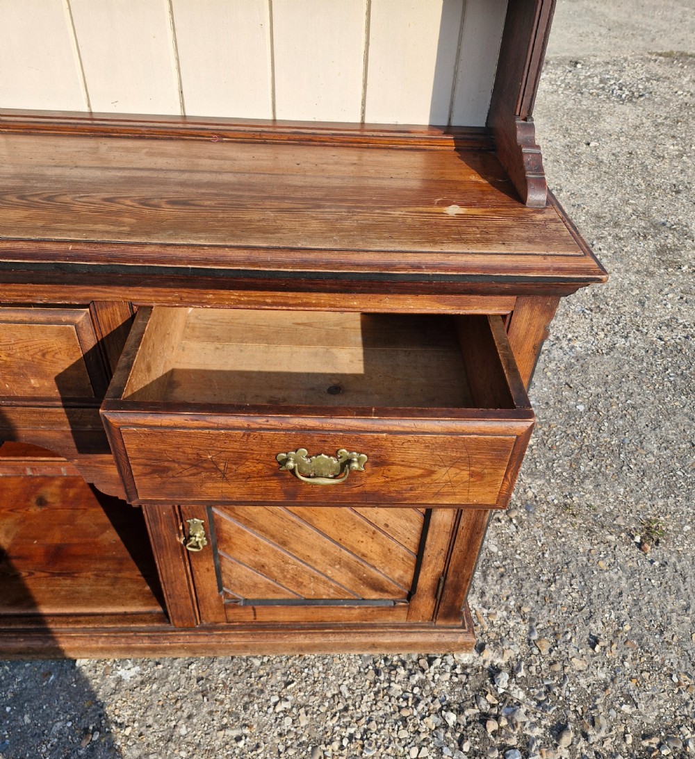 Good solid pitch pine 2 part kitchen dresser.  View VIII