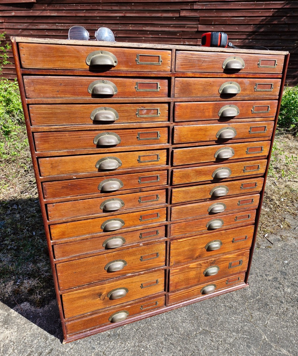Bank of watchmakers drawers. View II