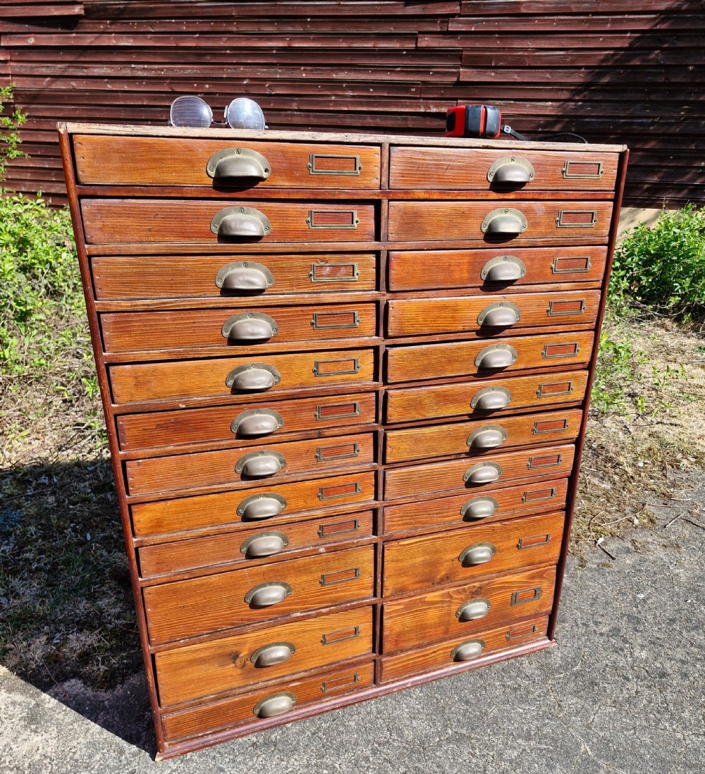 Bank of watchmakers drawers. View VII