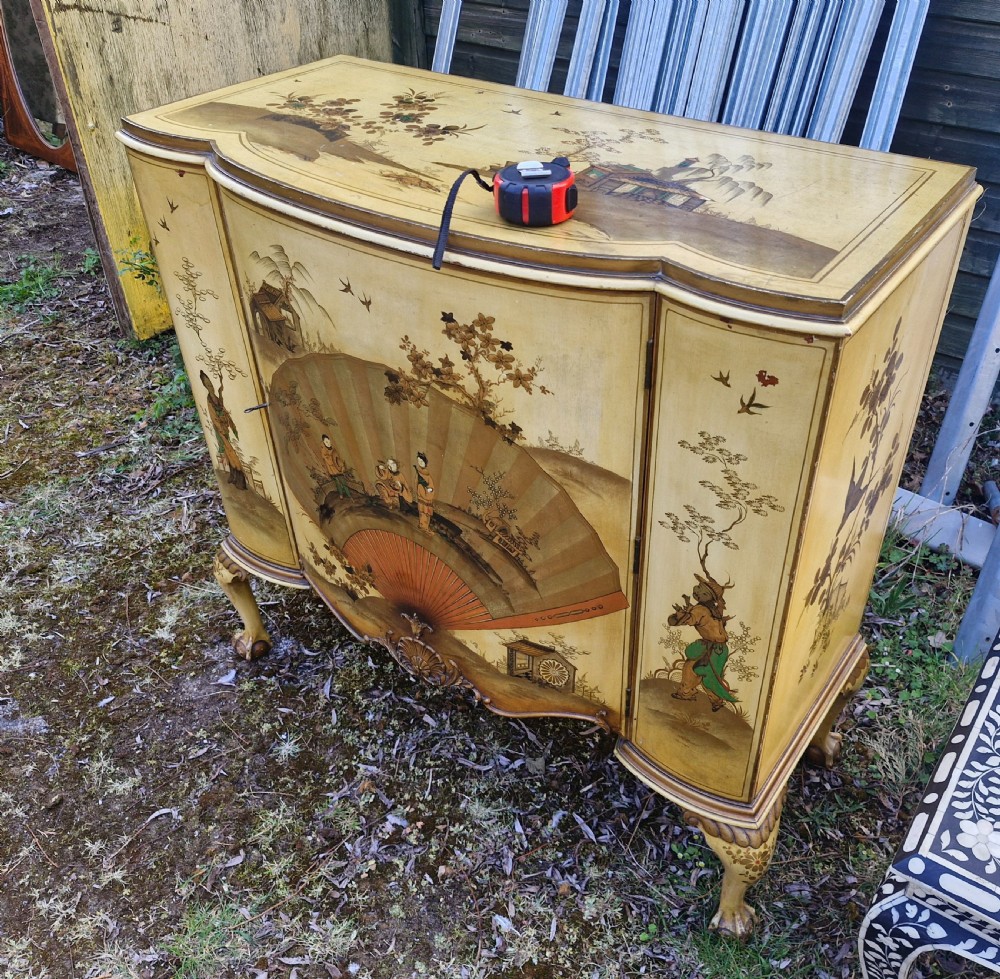 Good lacquered side cabinet.  View VIII