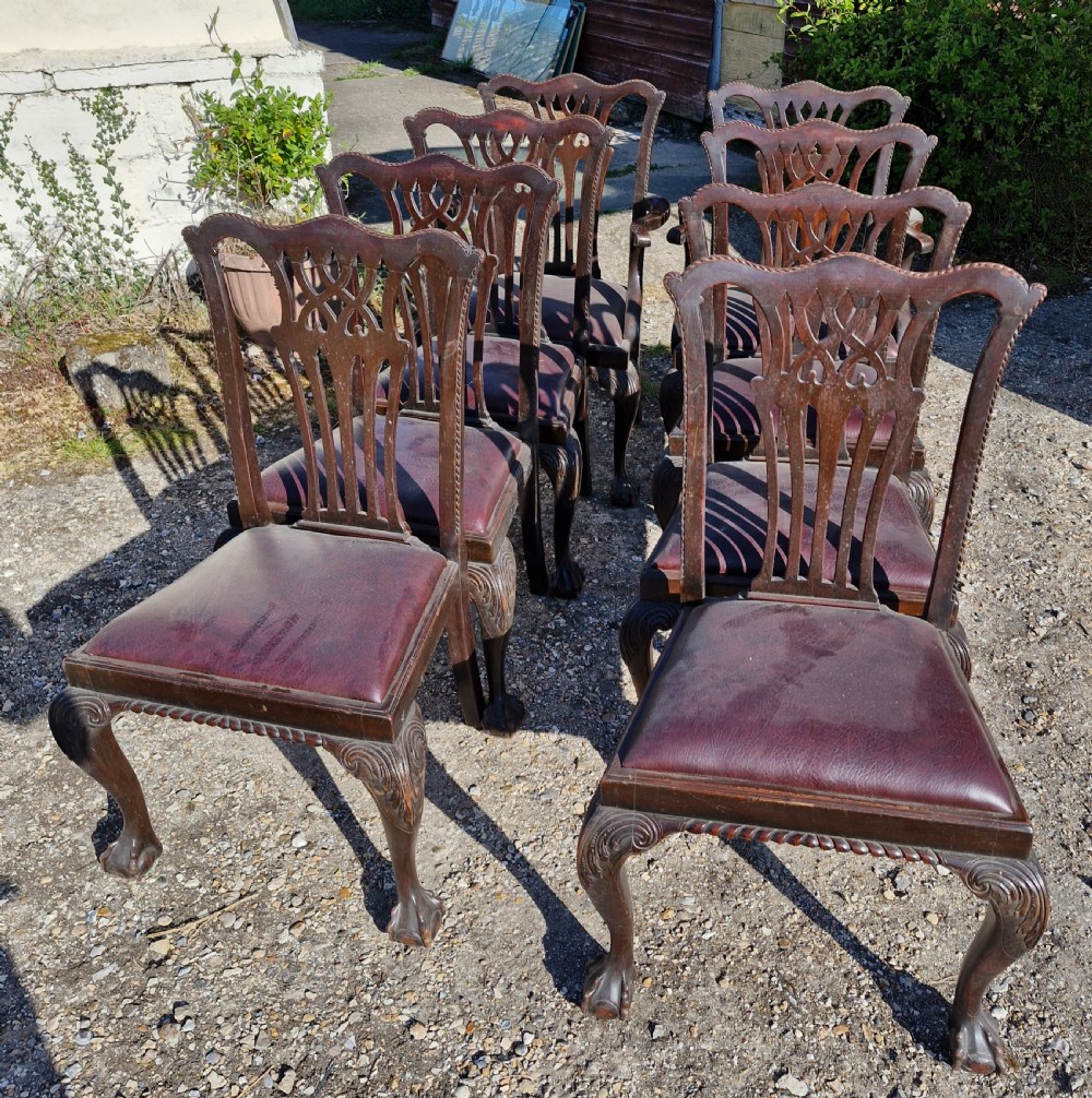 Set of 8 carved Mahogany Chippendale style dining chairs  