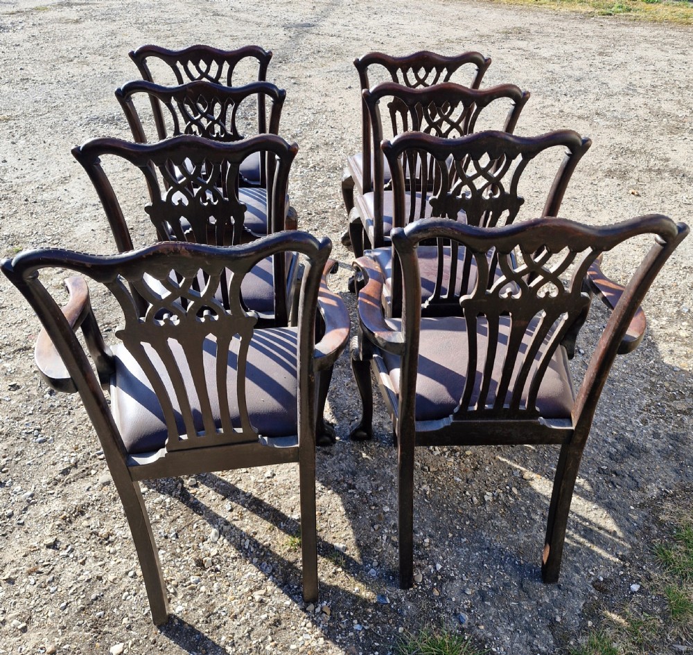 Set of 8 carved Mahogany Chippendale style dining chairs   View IV