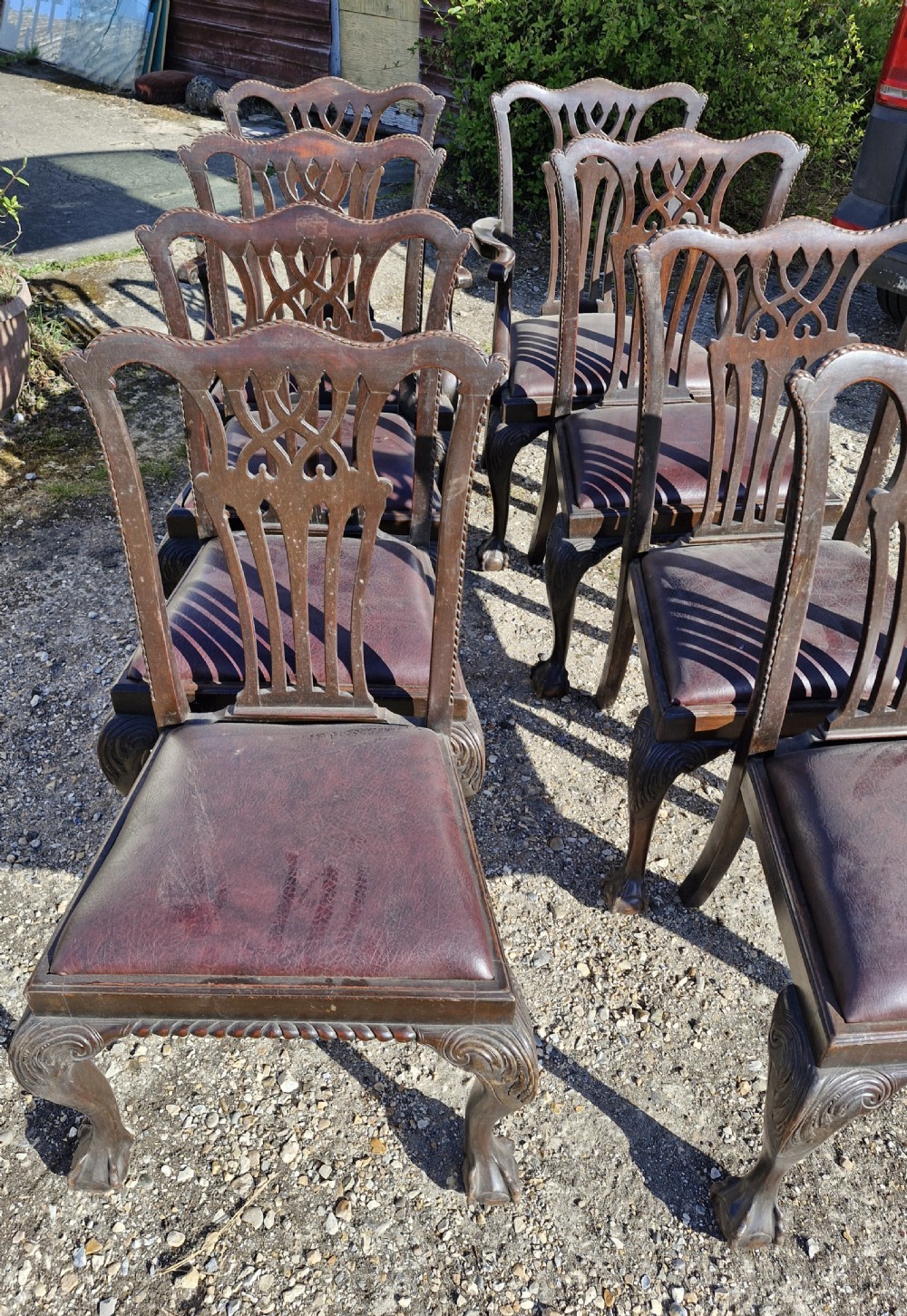 Set of 8 carved Mahogany Chippendale style dining chairs   View VI