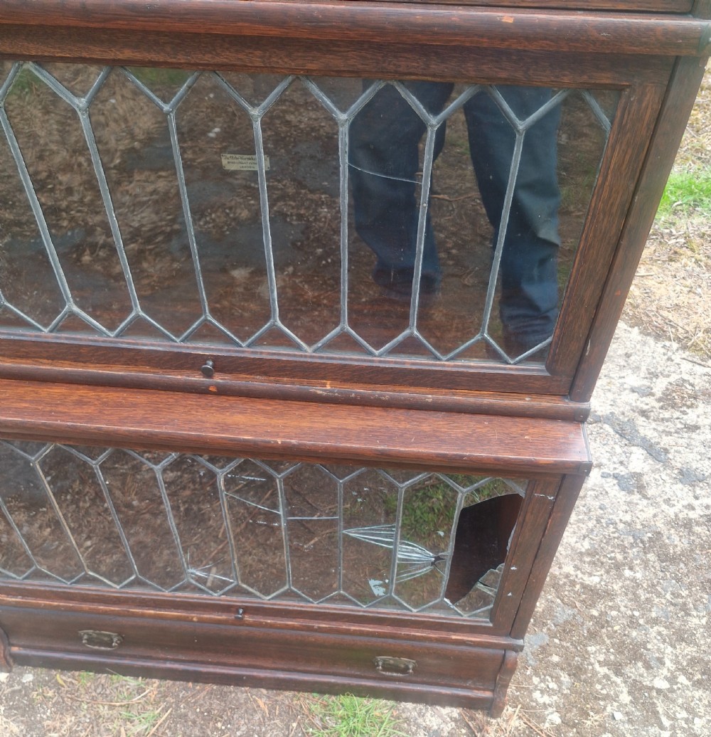 Oak Leaded glazed Globe Wernicke bookcase.  View IV