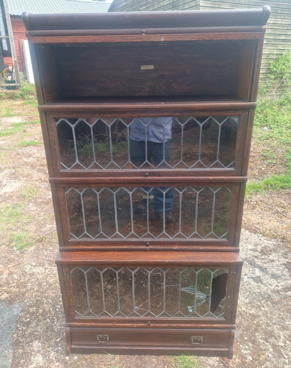 Oak Leaded glazed Globe Wernicke bookcase.  View VI