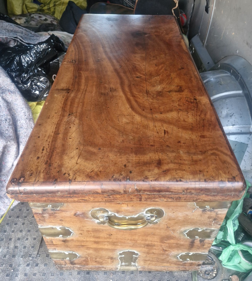 19th century camphor wood and satinwood travelling trunk. View XII
