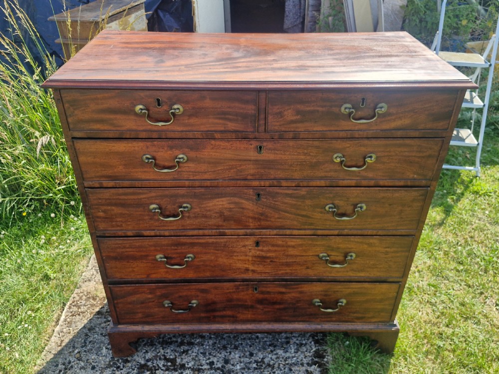 Useful late Georgian mahogany chest of drawers.  View III