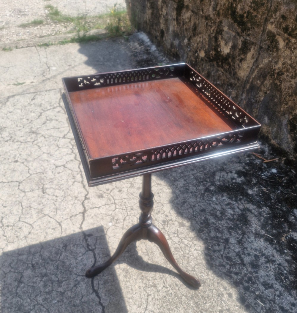 Edwardian mahogany kettle stand.  View V