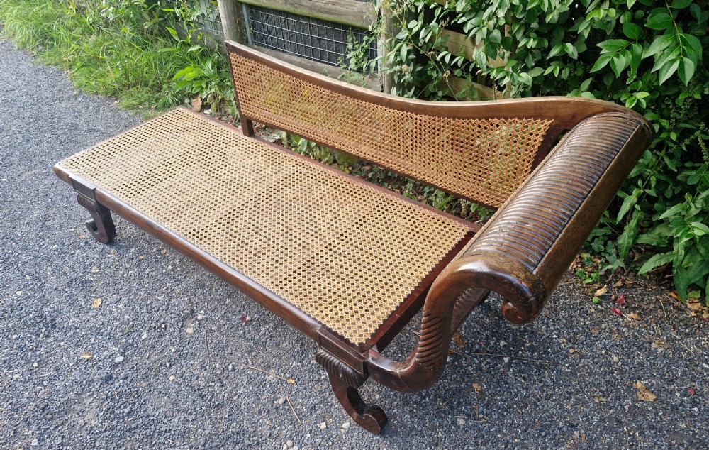 Caned chaise Longue with loose cushions.  View VI
