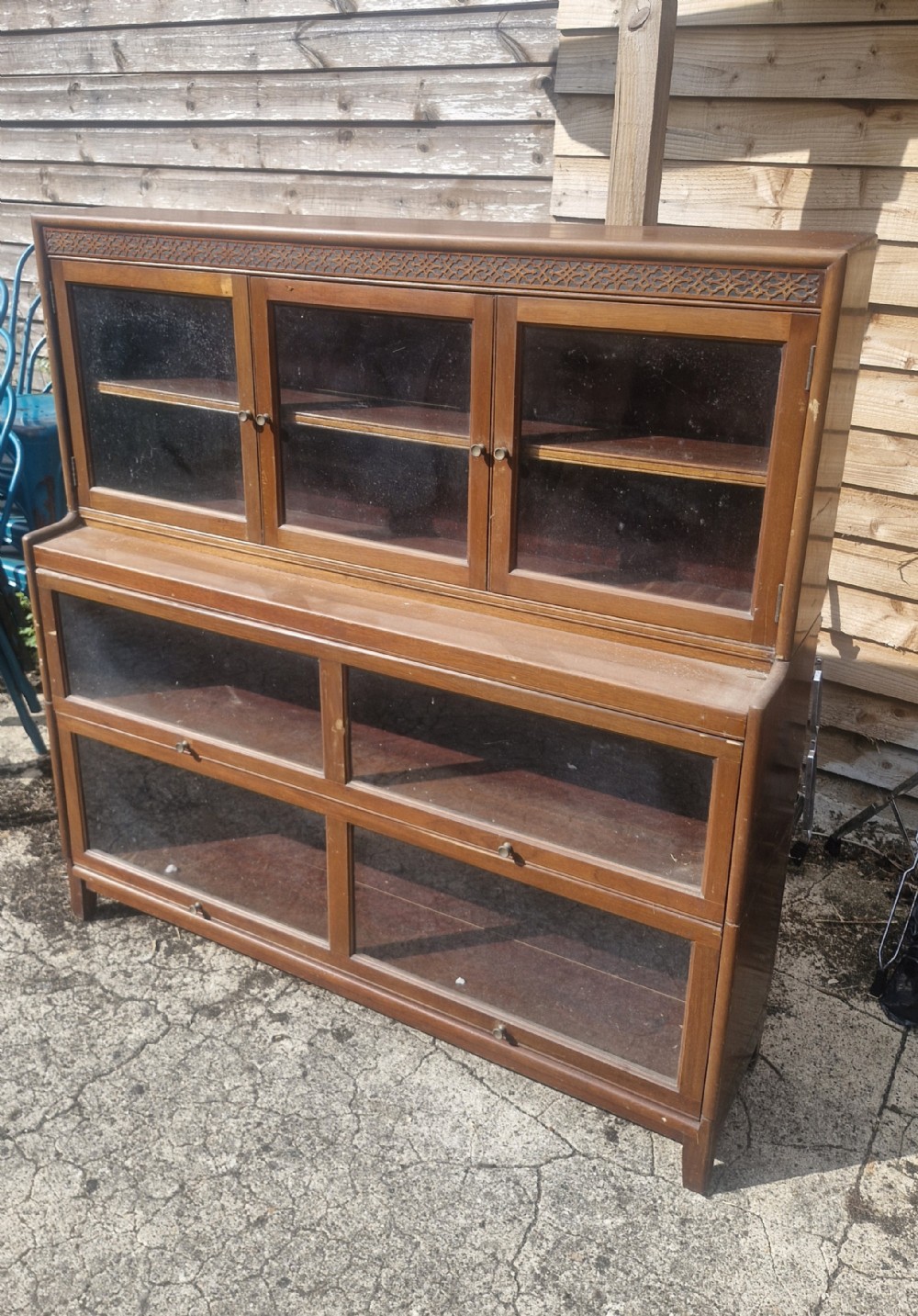 Globe Wernicke style bookcase cabinet. 
