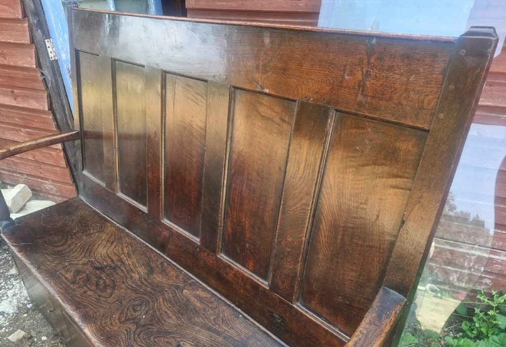 Georgian panelled oak Tavern settle.  View XI