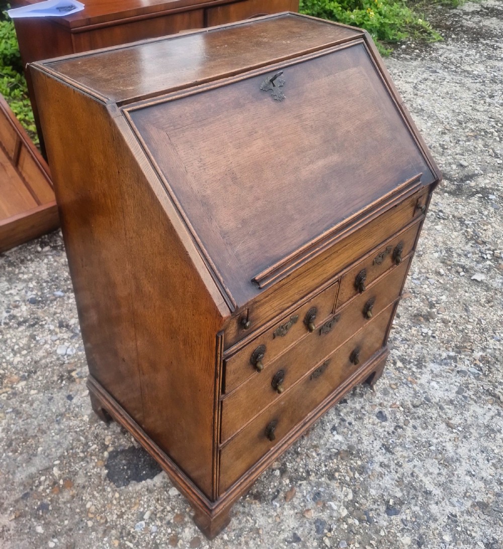 Small oak Queen Anne style bureau.  View V