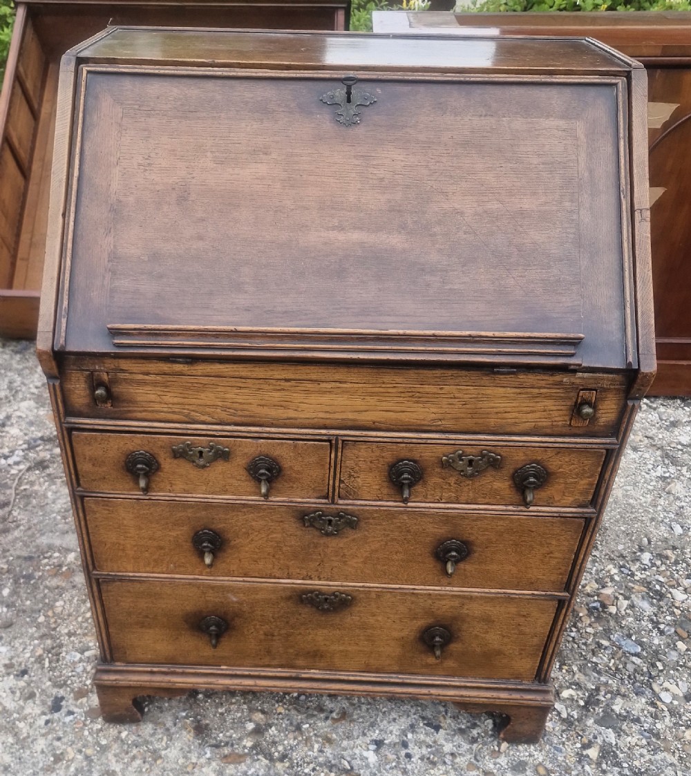 Small oak Queen Anne style bureau.  View X