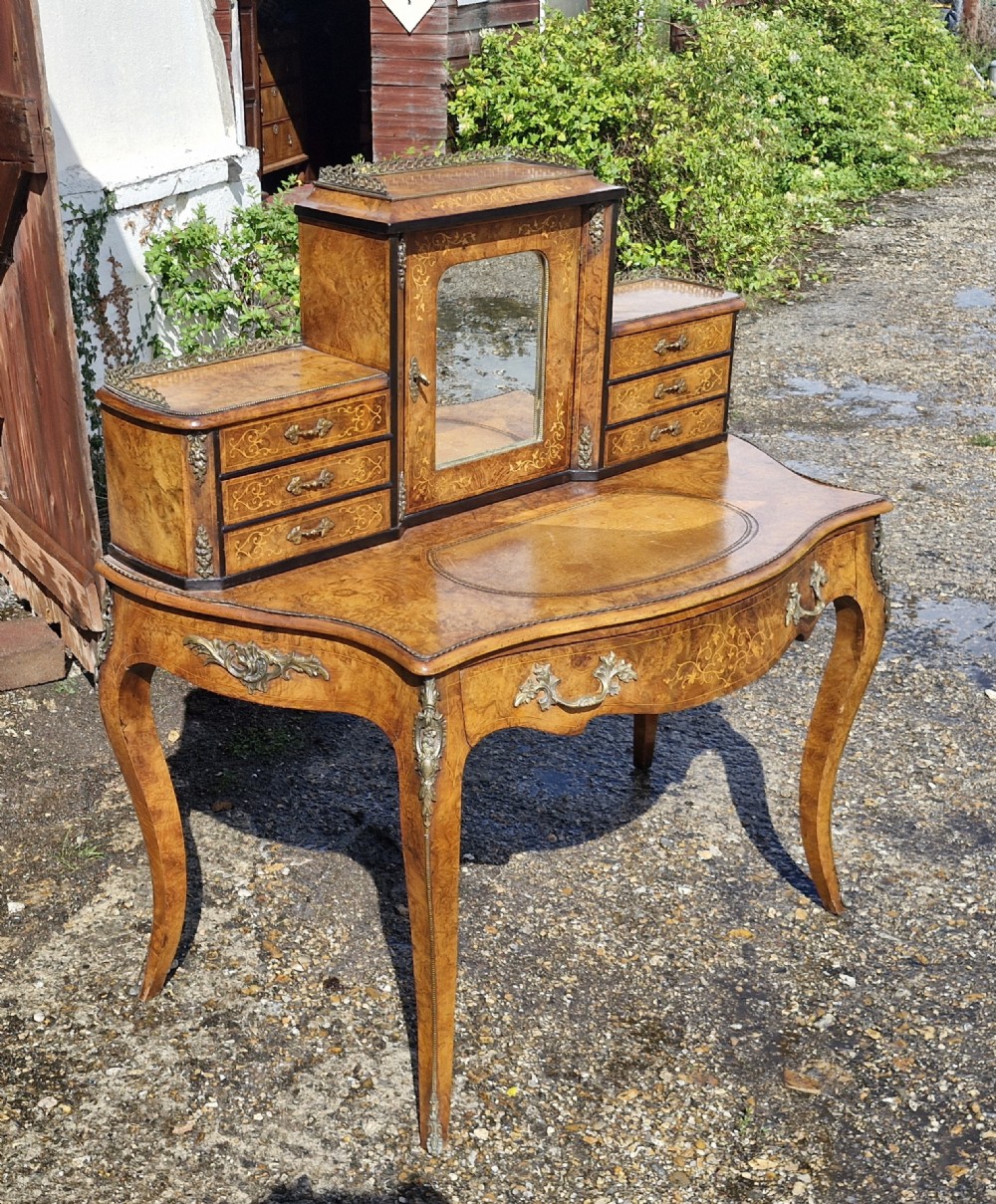 Victorian inlaid walnut bonheur du jour. 