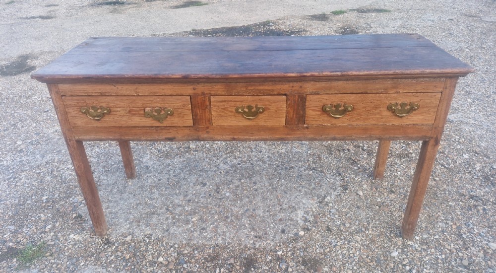 Early 19th century pine 3 drawer dresser base.  View V