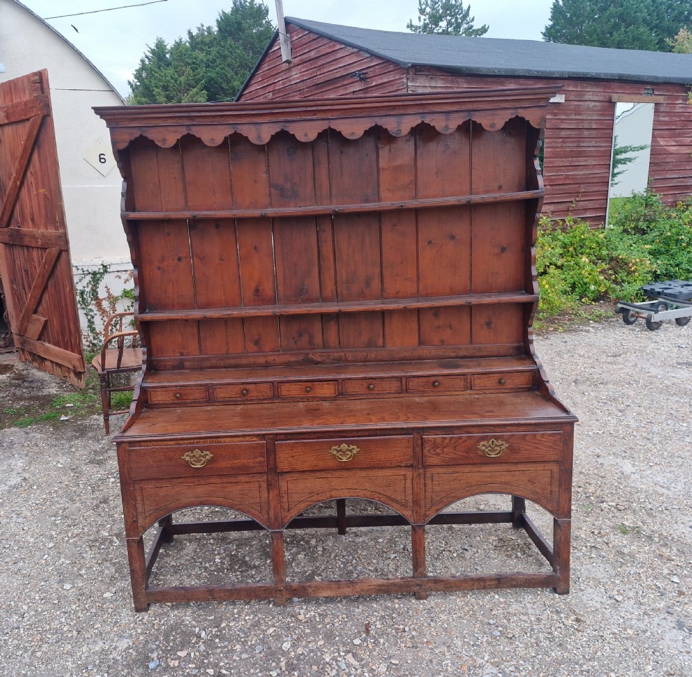Early 19th century inlaid oak Welsh dresser.  View II
