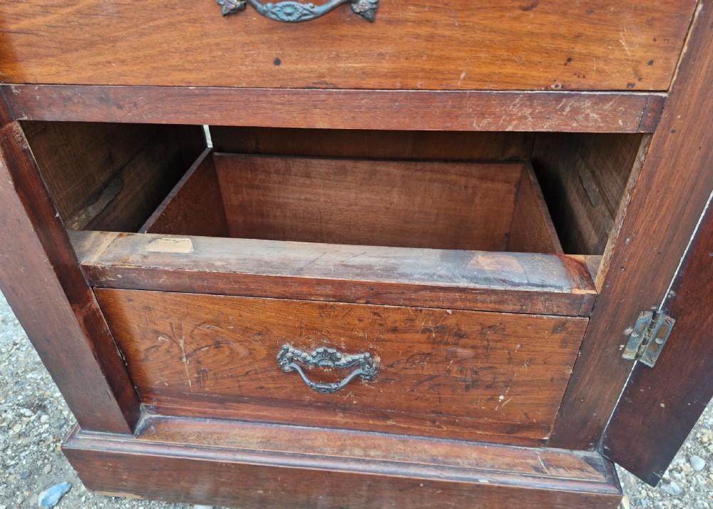 Late Victorian walnut Wellington Chest.  View VII