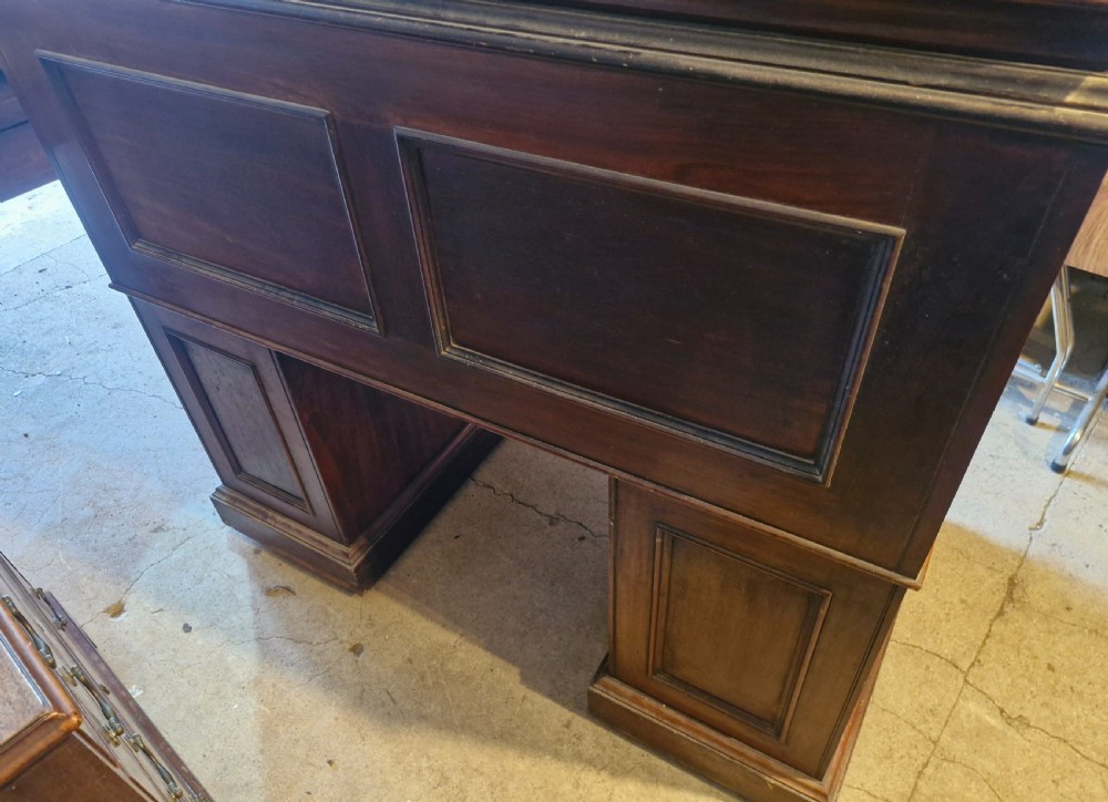 Mahogany free standing cylinder top pedestal desk.  View XIV