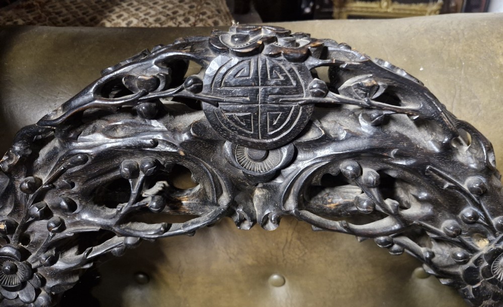 Carved Oriental table top dinner gong.  View XIV