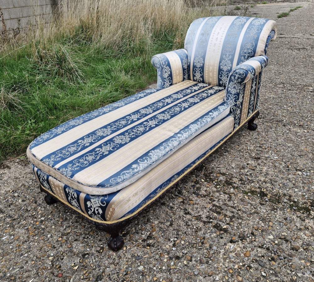 Edwardian carved Mahogany framed upholstered day bed. View XI