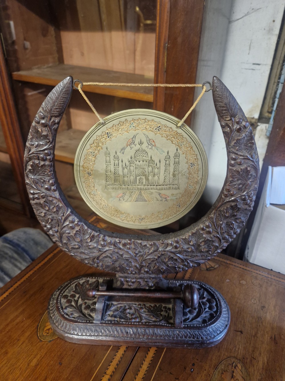 Table top carved Anglo Indian dinner gong.