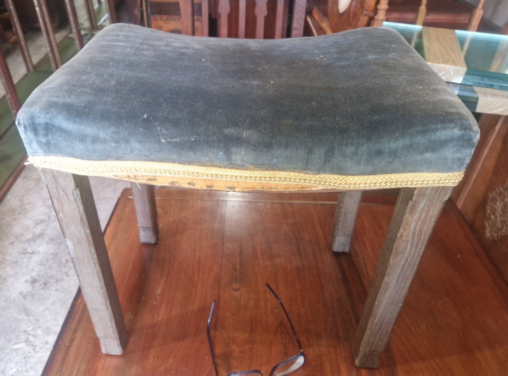 George VI Coronation stool.  View IX