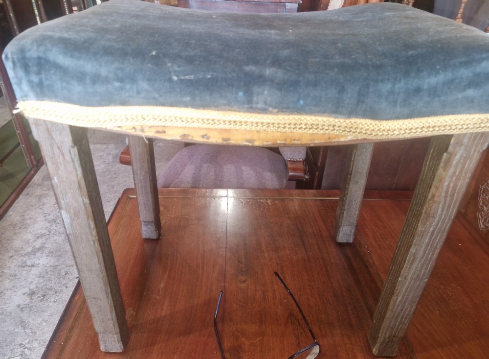 George VI Coronation stool.  View X