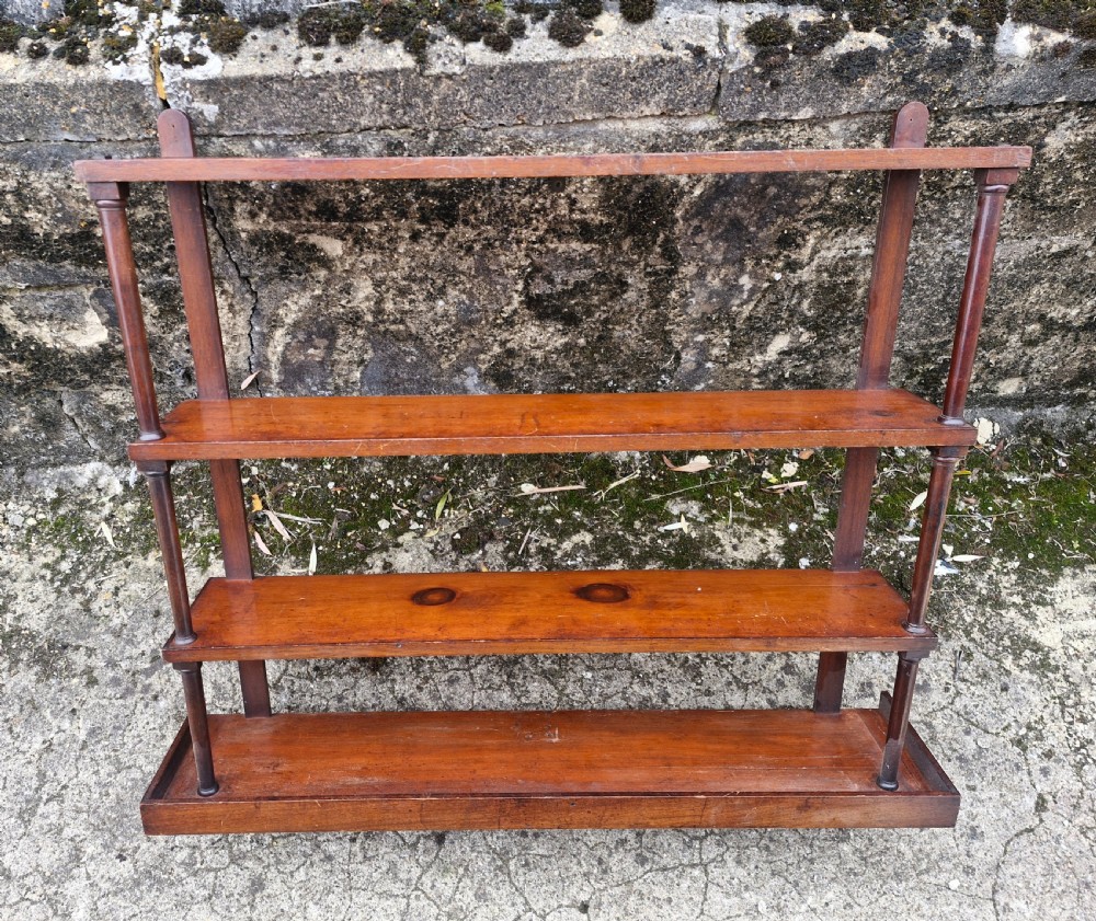 Regency hanging wall shelf View V