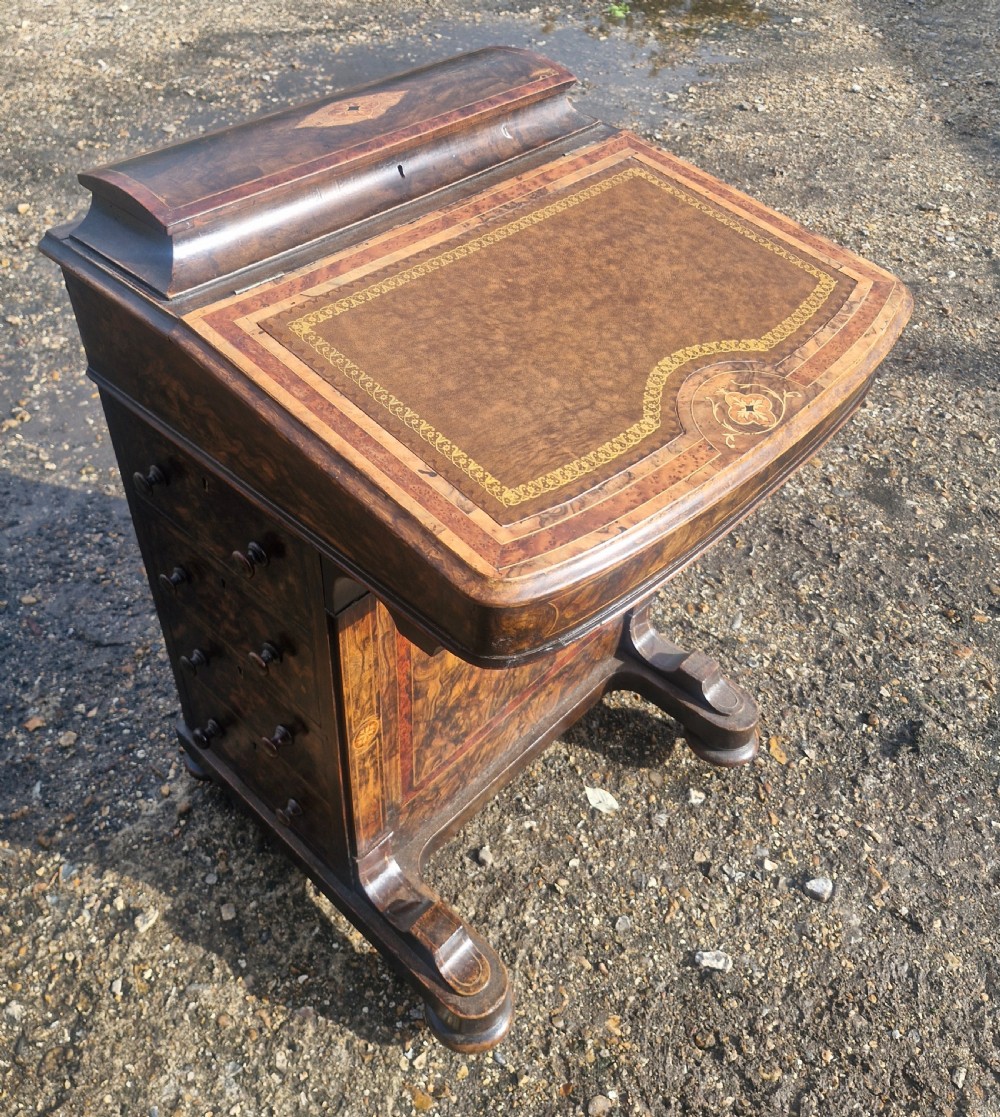 Victorian 4 drawer walnut Davenport.  View VII