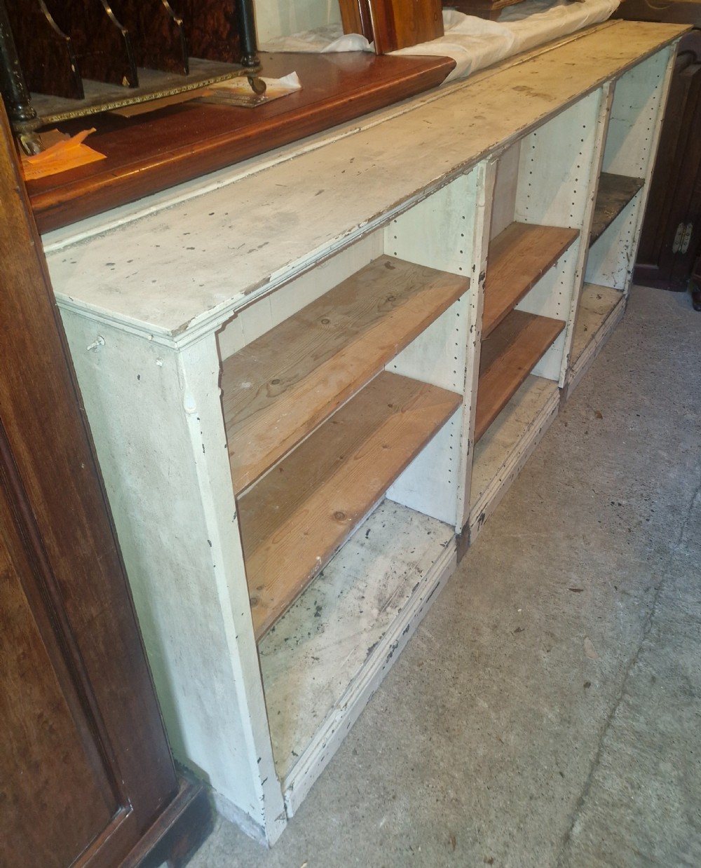 Large late Victorian painted bookcase. Adjustable shelves.  View IV
