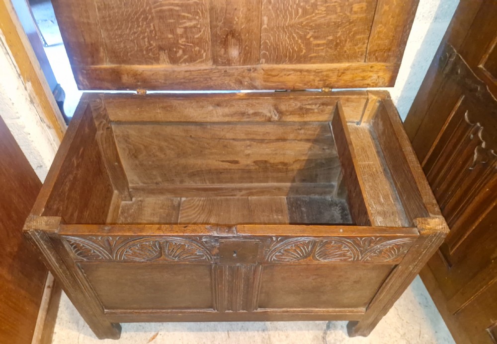 Early 18th century oak panelled coffer chest. View V