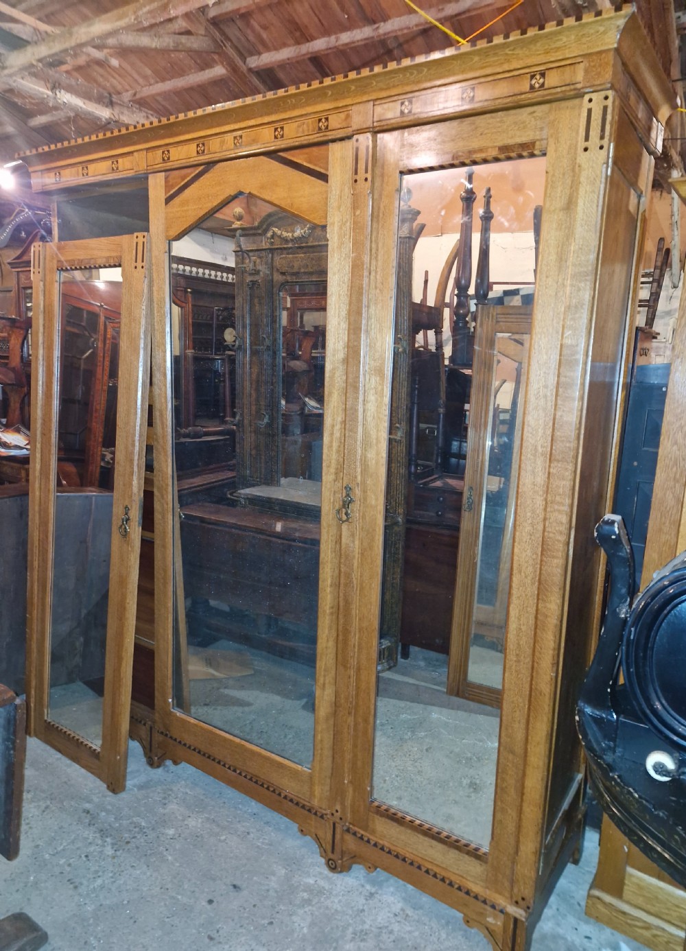 Victorian inlaid oak triple mirror door wardrobe in the manner of Charles Bevan. View XXV