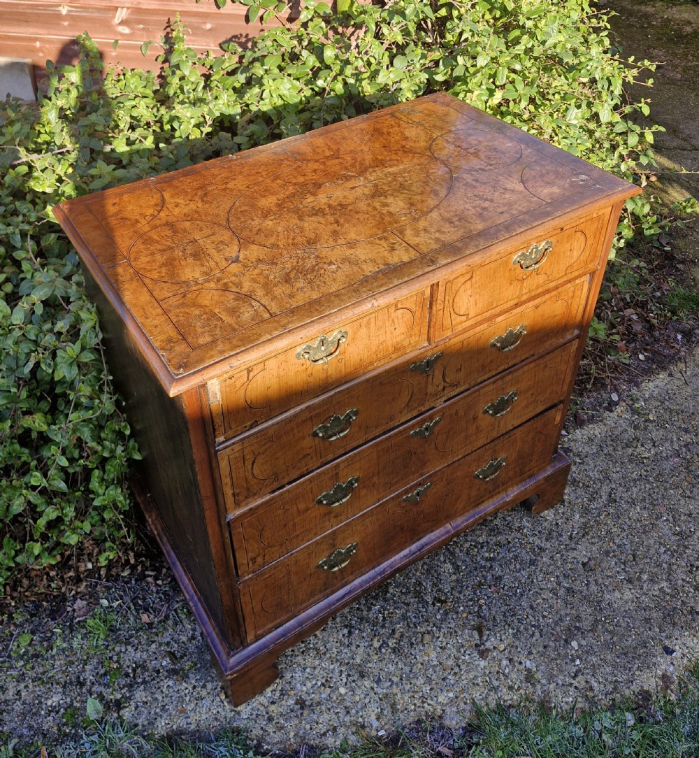 Early 18th century walnut chest of drawers for restoration. Q View VIII