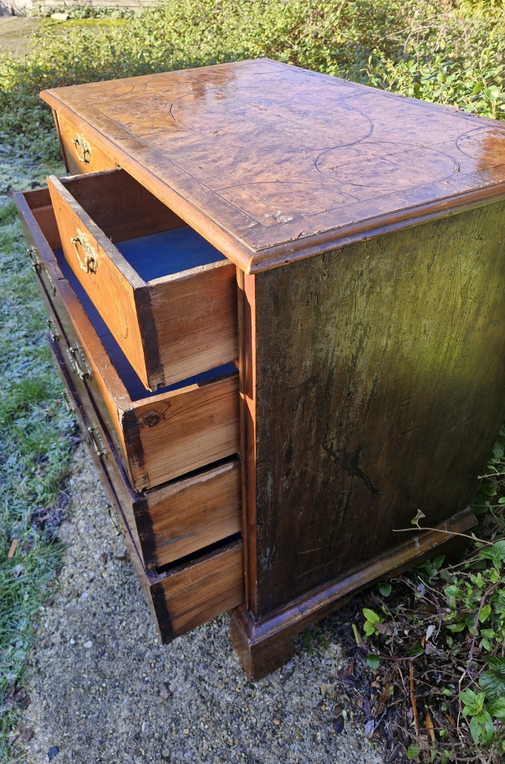 Early 18th century walnut chest of drawers for restoration. Q View XII